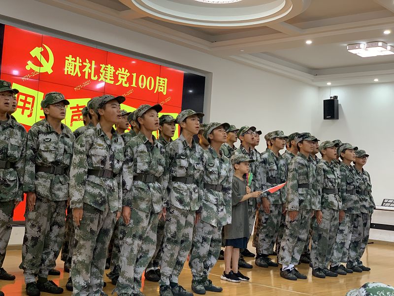 北京青少年军事化管理学校解析高中生厌学(图2)