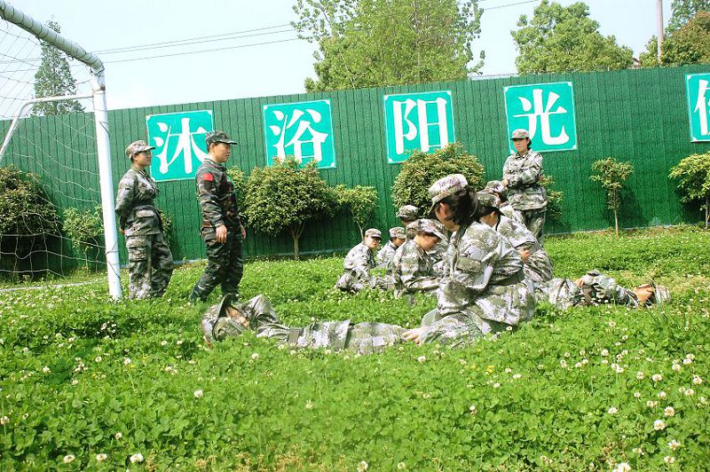 9-210622150AH09.jpg
