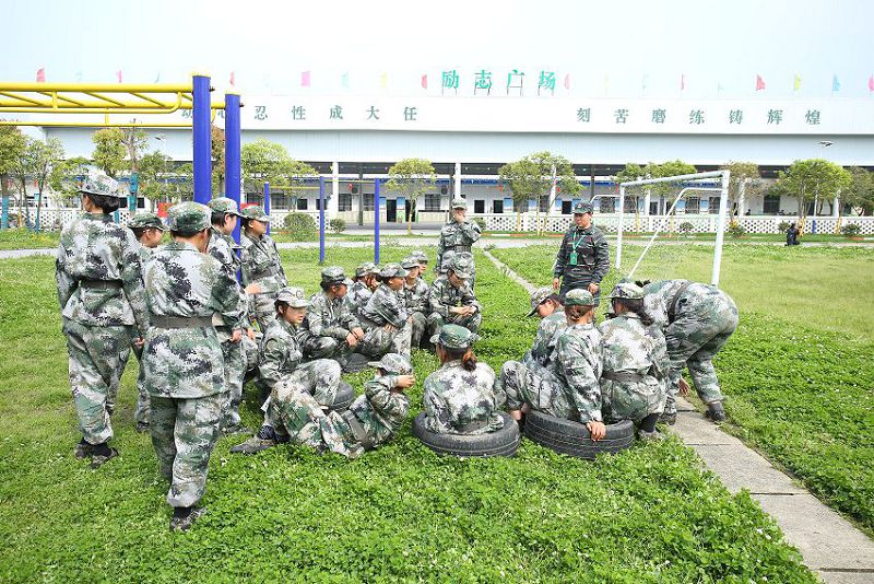 在分享快乐的同时能够拉近彼此之间的关系(图1)