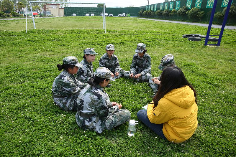 上海闵行区有哪些军事化管理学校？(图1)