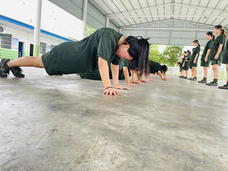 如何教育孩子？叛逆期孩子要这样对待(图2)